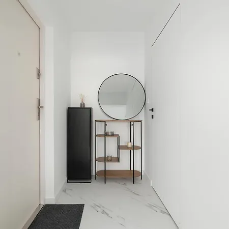 Designerskie Niedaleko Miasta Ogrodow By Renters شقة *